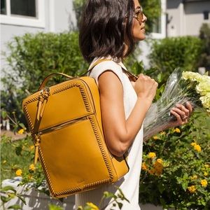 Out of stock Kaya Laptop Backpack HONEY CALPAK